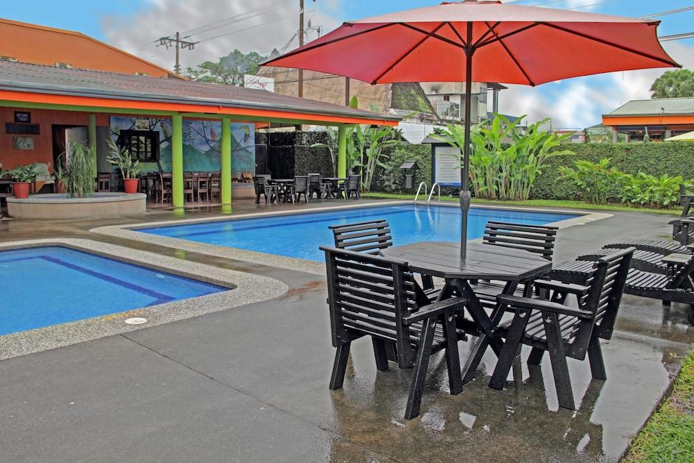San Bosco Inn La Fortuna Buitenkant foto