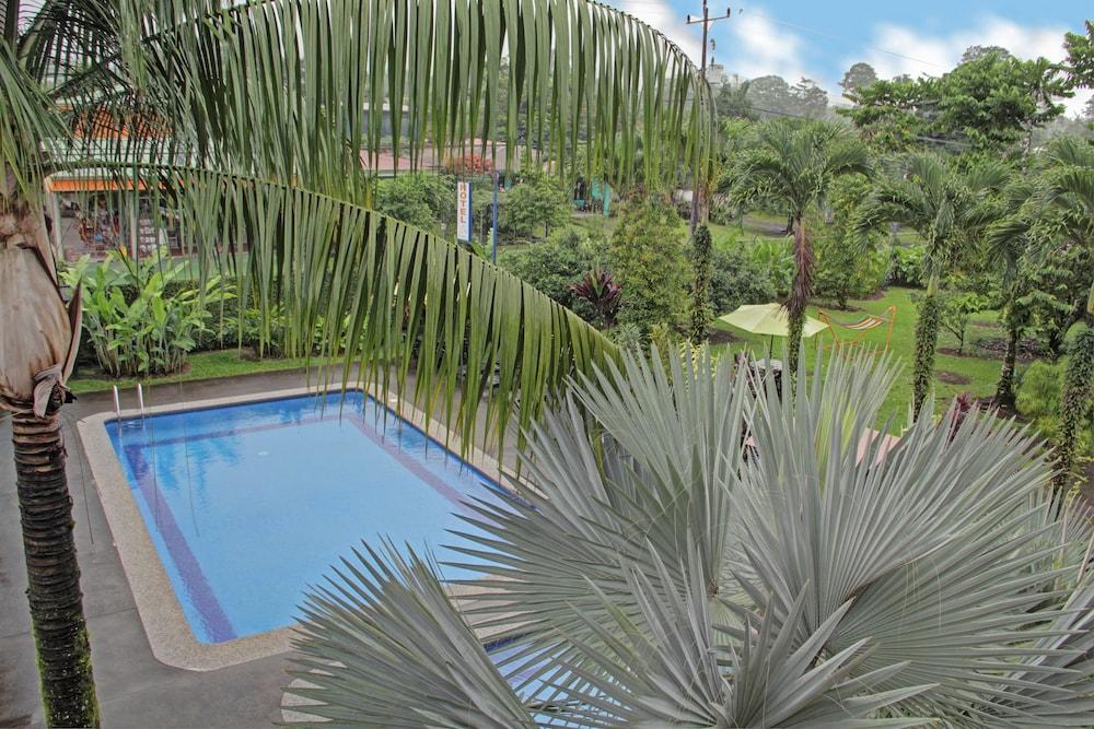 San Bosco Inn La Fortuna Buitenkant foto