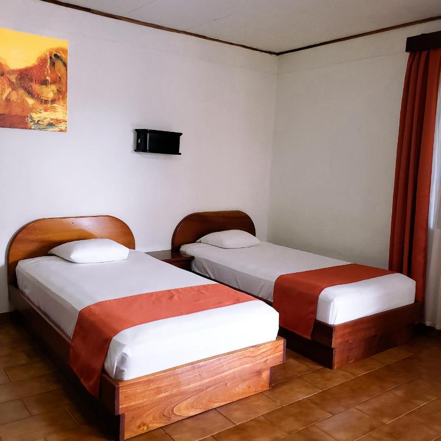 San Bosco Inn La Fortuna Buitenkant foto
