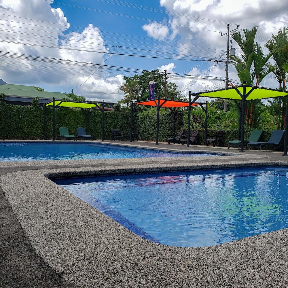 San Bosco Inn La Fortuna Buitenkant foto